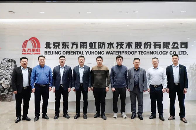 1704854469550664rO49.jpg op01.jpg