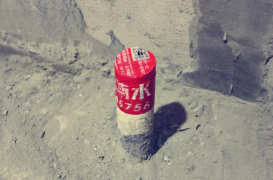 1560767088158103.png 卫生间防水第三步:粘接美纹纸