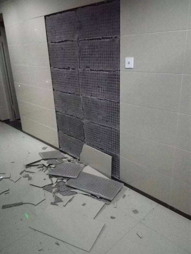 1593411844901454.png 2.png