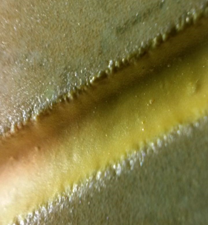 想知道美缝剂填满好还是不填满好?雨虹帮你解答.jpg 想知道美缝剂填满好还是不填满好?雨虹帮你解答.jpg