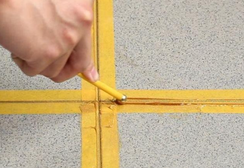 美缝剂怎么用?美缝施工和产品选择至关重要 美缝剂怎么用?美缝施工和产品选择至关重要